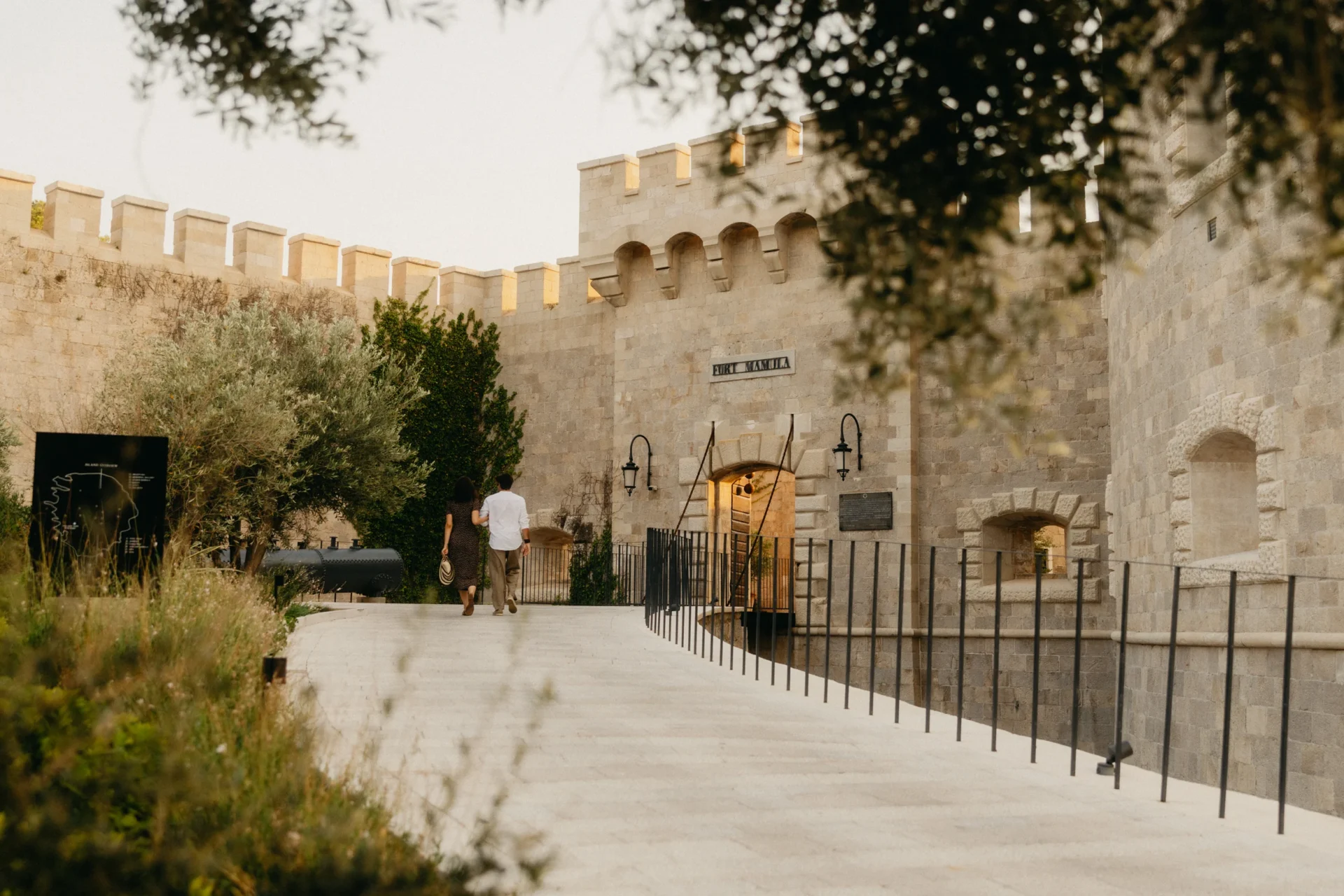 Pollak Cvijeće Luksuzni resort Mamula Island u obnovljenoj tvrđavi na privatnom otoku u Boki Kotorskoj
